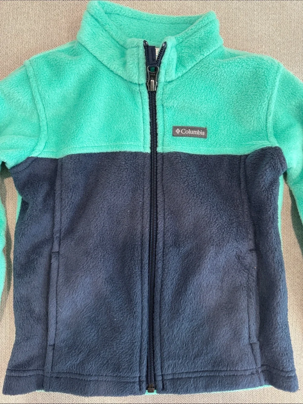 Columbia Mint and Navy Colorblock Fleece Jacket